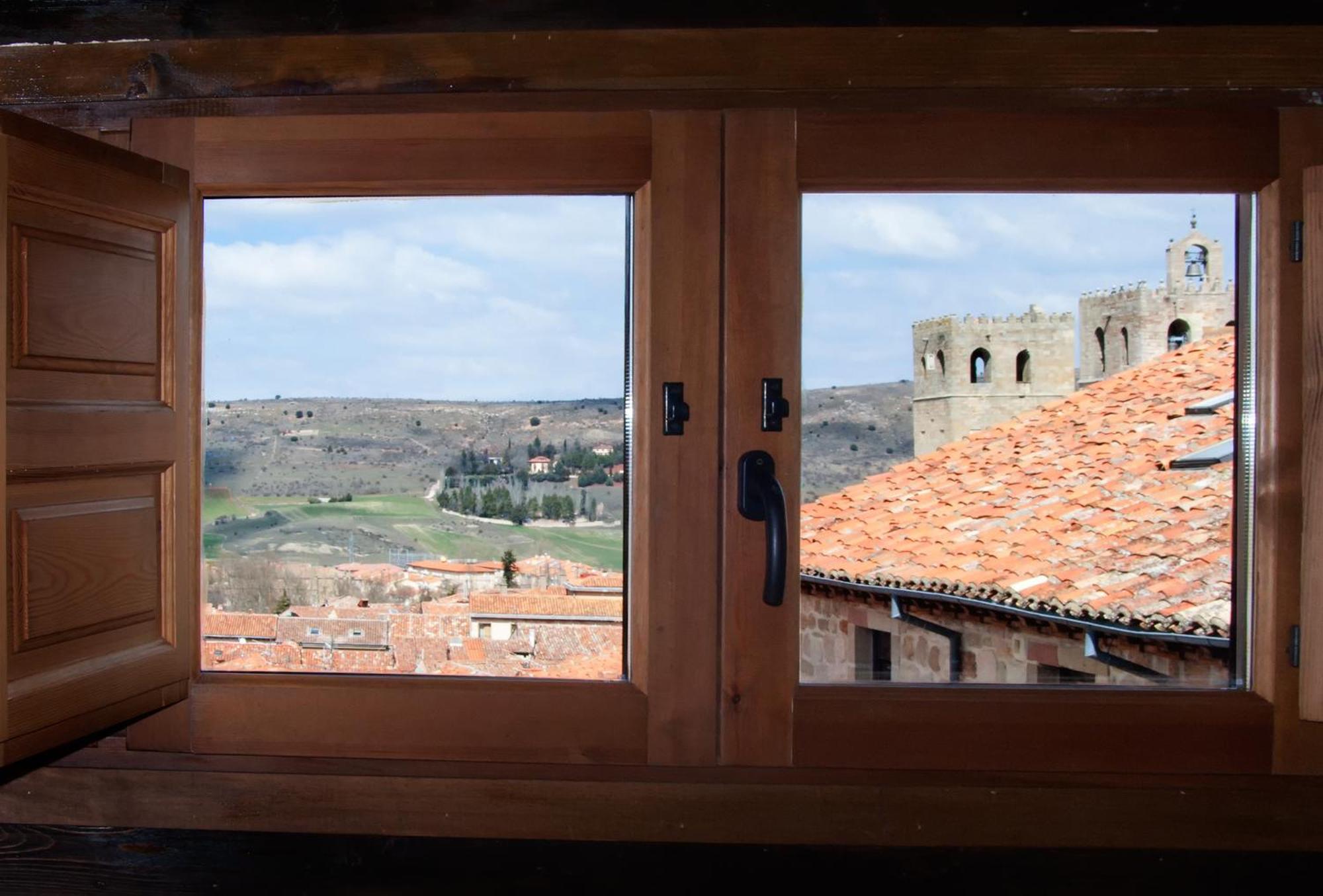 Apartamentos Top Medieval Сігуенса Екстер'єр фото