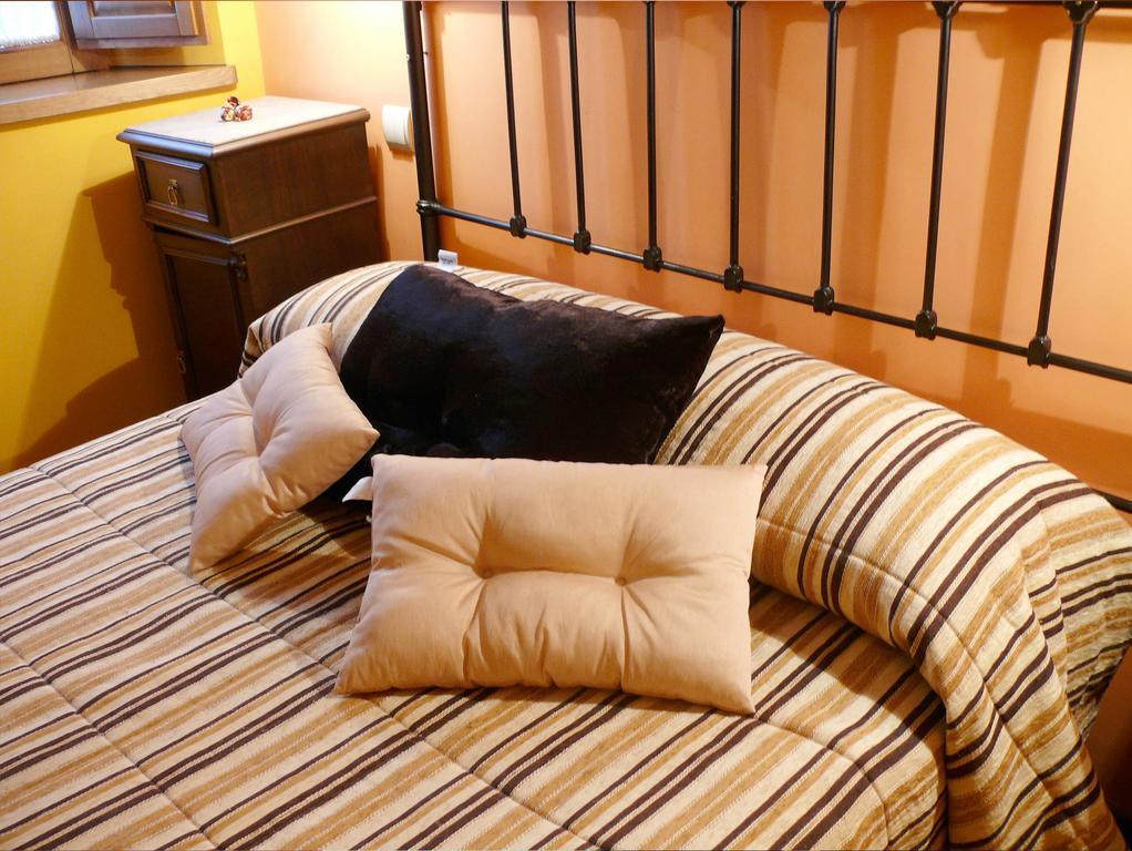 Apartamentos Top Medieval Сігуенса Номер фото